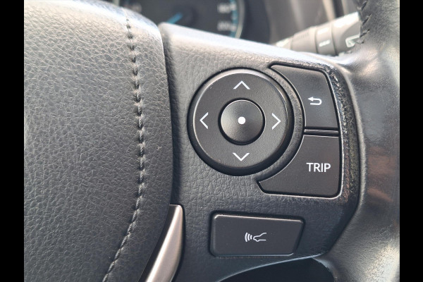 Toyota RAV4 2.5 Hybrid AWD Black Edition | Schuifdak, Treeplanken, Dodehoekherkenning, Keyless, Parkeersensoren, Elektrische achterklep