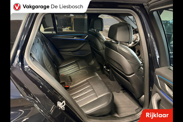 BMW 5 Serie Touring 530e xDrive High Executive M-sport / leer / pano / navi / head-up / Apple carplay