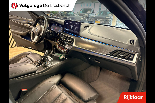 BMW 5 Serie Touring 530e xDrive High Executive M-sport / leer / pano / navi / head-up / Apple carplay
