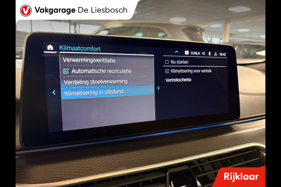 BMW 5 Serie Touring 530e xDrive High Executive M-sport / leer / pano / navi / head-up / Apple carplay