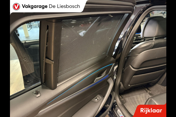 BMW 5 Serie Touring 530e xDrive High Executive M-sport / leer / pano / navi / head-up / Apple carplay