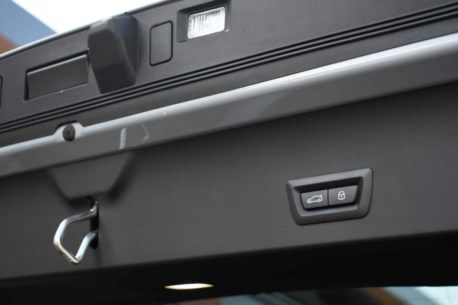 BMW X3 30e xDrive M-Sport Pano ACC 360 H/K HUD 20inch