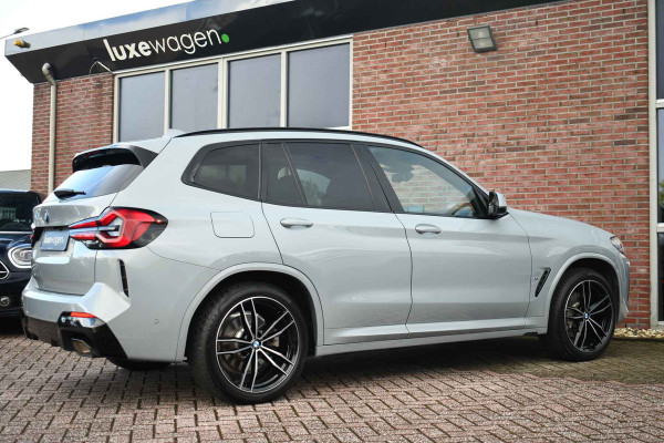 BMW X3 xDrive30e M-Sport Pano M-zetels Trekhaak HUD Laser 20inch