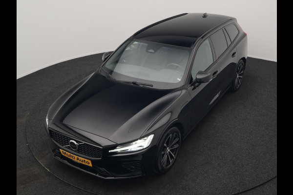 Volvo V60 T6 AWD Plus Dark LONG RANGE PHEV 350pk Dealer O.H. | Camera | Harman / Kardon | Lederen Sportstoelen Memory & Verwarmd | Google Assistent | Keyless | Stuur Verwarmd | Apple Carplay | Cruise Control | Virtual | DAB | Plug In Hybrid |