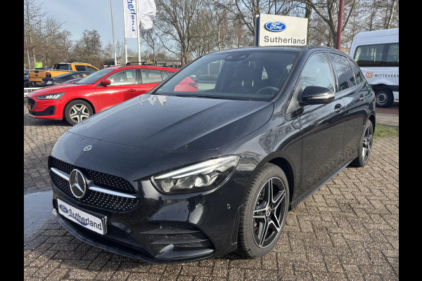 Mercedes-Benz B-Klasse 250 e AMG Line | SCI | Plug-in Hybride | PHEV | Stoelverwarming | Camera | Navigatiesysteem | getint warmtewerend glas