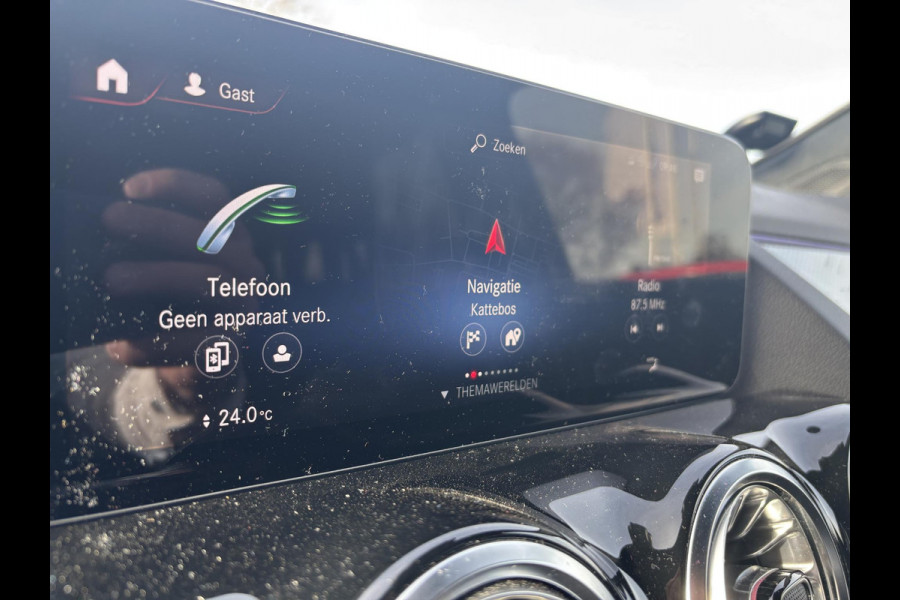 Mercedes-Benz B-Klasse 250 e AMG Line | SCI | Plug-in Hybride | PHEV | Stoelverwarming | Camera | Navigatiesysteem | getint warmtewerend glas