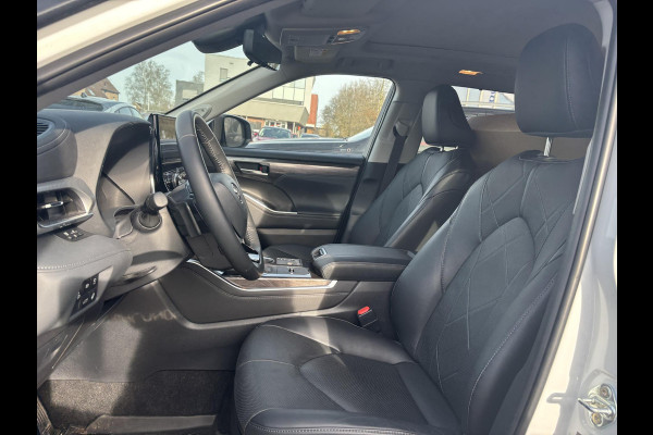 Toyota highlander 2.5 AWD Hybrid Premium | Bellen voor bezichtiging  | 7p |  Panoramadak | 360 graden camera | Platinum Pearl White | Adaptieve cruisecontrol | JBL audio | Head up Display | Stoelverwarming | Achterbank verwarmd | SCI