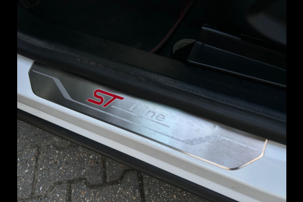 Ford Puma 1.0 EcoBoost Hybrid ST-Line X