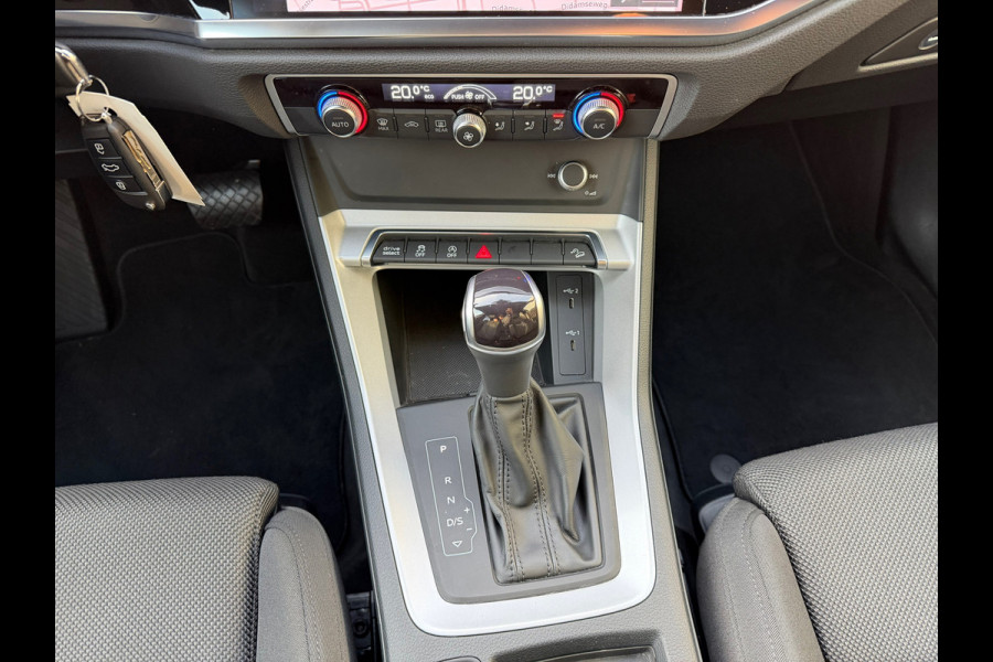 Audi Q3 Sportback 35 TFSI Advanced S Edition Automaat / 150 Pk / Navi / Cruise / Climate / Full Led / 20"Lichtmetaal.