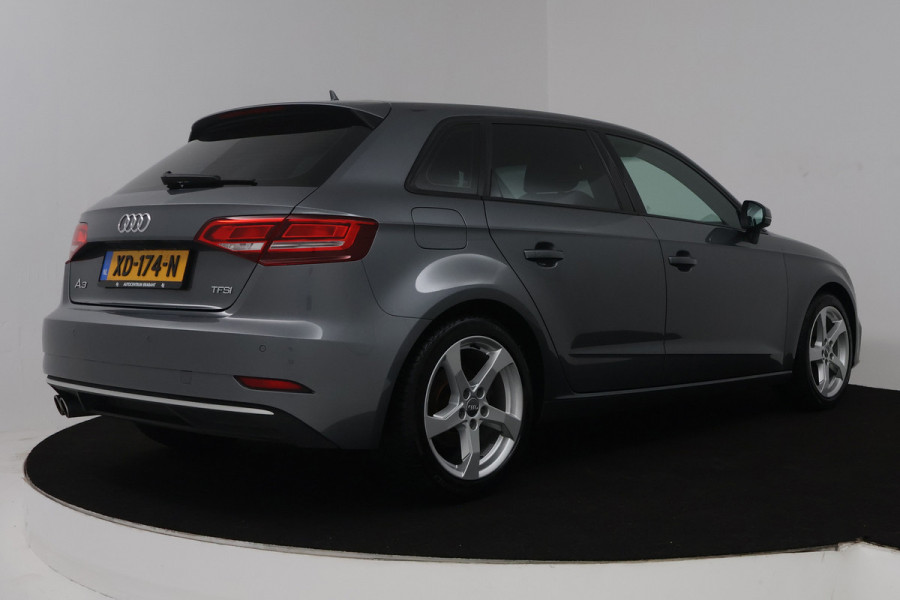 Audi A3 Sportback 1.5 TFSI CoD Design Pro Line Plus (CARPLAY NAVIGATIE, PARKEERSENSOREN, STOELVERWARMING, GOED ONDERHOUDEN)