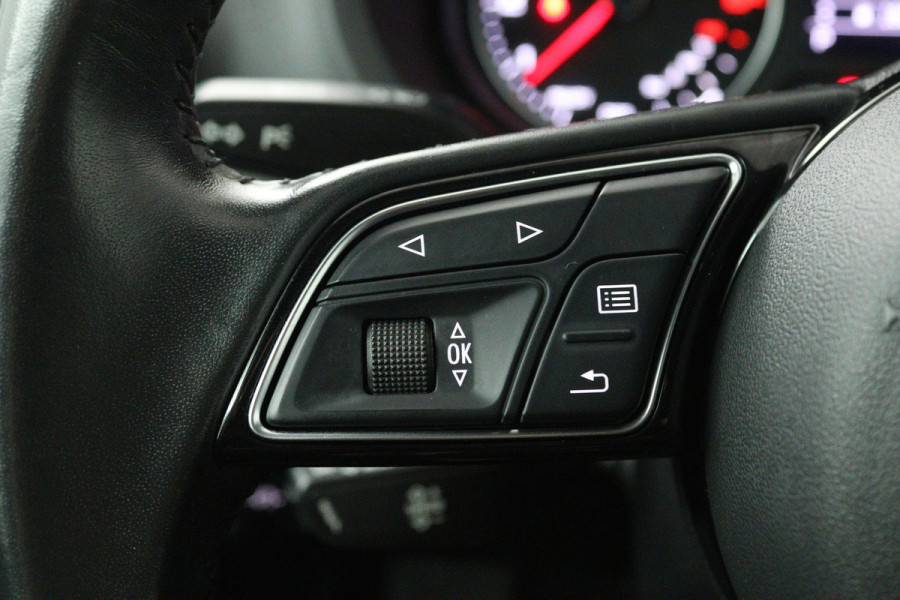 Audi A3 Sportback 1.5 TFSI CoD Design Pro Line Plus (CARPLAY NAVIGATIE, PARKEERSENSOREN, STOELVERWARMING, GOED ONDERHOUDEN)