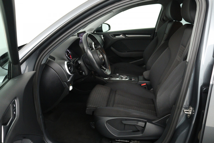 Audi A3 Sportback 1.5 TFSI CoD Design Pro Line Plus (CARPLAY NAVIGATIE, PARKEERSENSOREN, STOELVERWARMING, GOED ONDERHOUDEN)