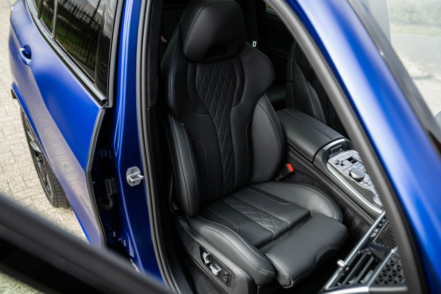 BMW X5 xDrive50e M-Sport Pro M-Seats Sky Individual Lack