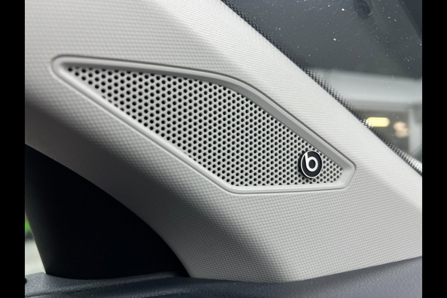 Volkswagen Polo 1.0 Beats | Stoelverwarming | Carplay |