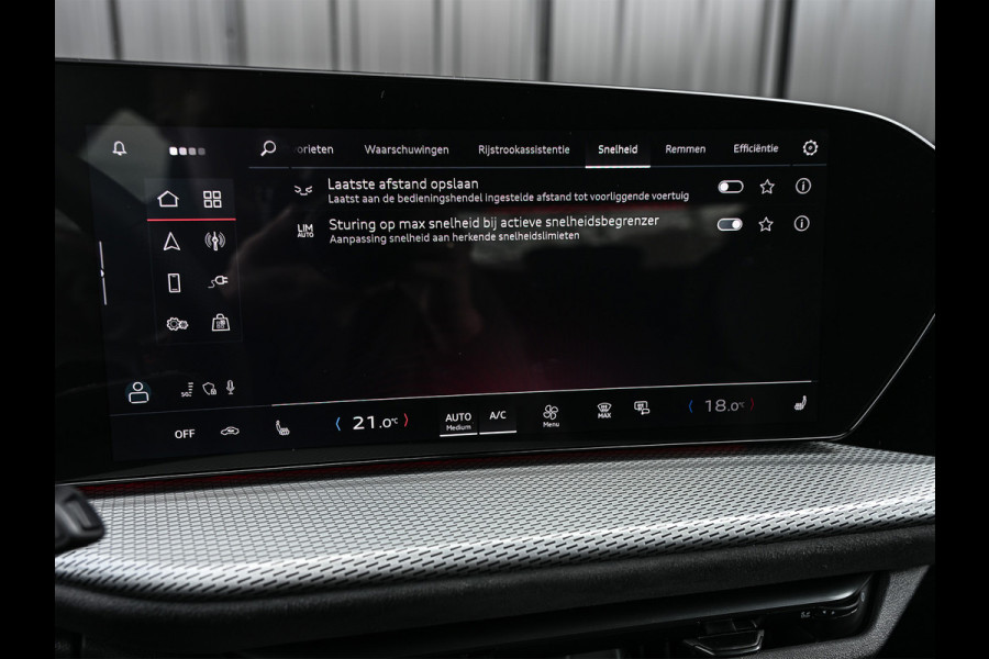 Audi Q5 Sportback 2.0 TFSI e-hybrid quattro S edition Competition | Luchtvering | S-Seats | Panorama dak | Trekhaak | Digital Oled | Adaptive Cruise | Tech Plus | 360 Camera | Memory | Ambiance interieur