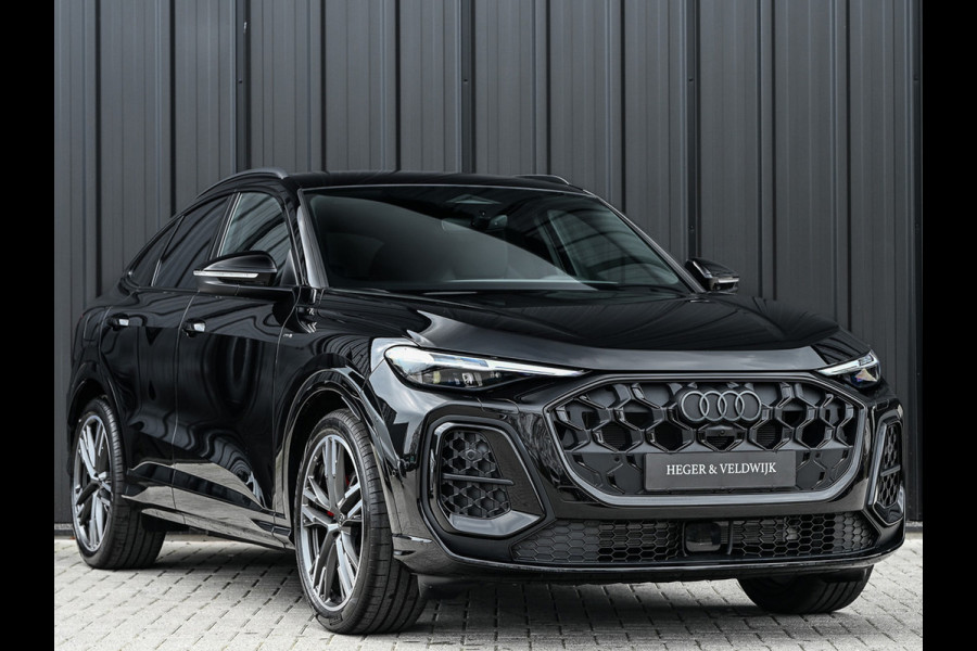 Audi Q5 Sportback 2.0 TFSI e-hybrid quattro S edition Competition | Luchtvering | S-Seats | Panorama dak | Trekhaak | Digital Oled | Adaptive Cruise | Tech Plus | 360 Camera | Memory | Ambiance interieur