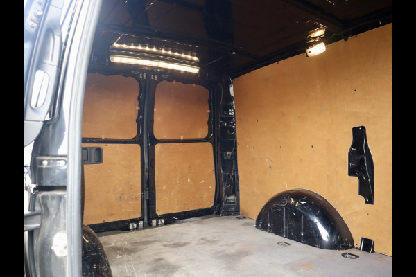 Mercedes-Benz Vito 114 CDI AUTOMAAT LANG ENKELE CABINE