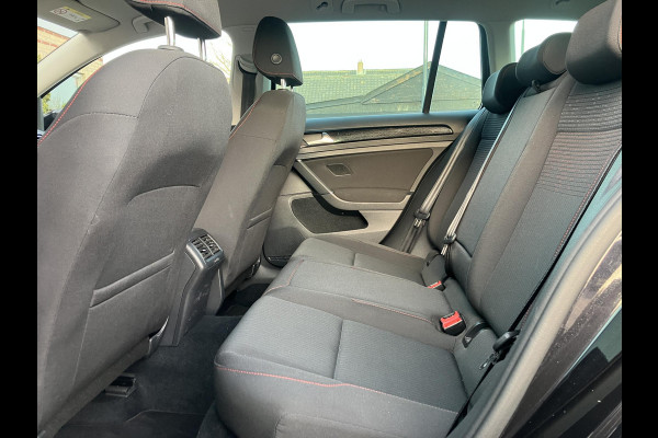 Volkswagen Golf Variant 1.6 TDI | ACC | Carplay | ParkPilot | NAP