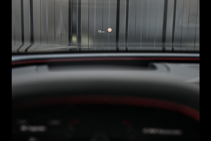 Audi Q5 Sportback 2.0 TFSI e-hybrid quattro S edition Competition | Seats | Panorama dak | B&O Sound | 360 Camera | Head-Up |  Luchtvering | Keyless | Trekhaak | Ambiance interieur