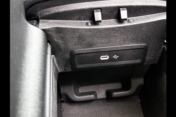 Mercedes-Benz GLE Mercedes-AMG 53 Hybrid 4MATIC+ AMG | Night Pakket | Panorama Schuif-Kanteldak | Burmester Surround-Soundsystem | Airmatic. Inclusief 24 maanden MB Certified garantie voor Europa.