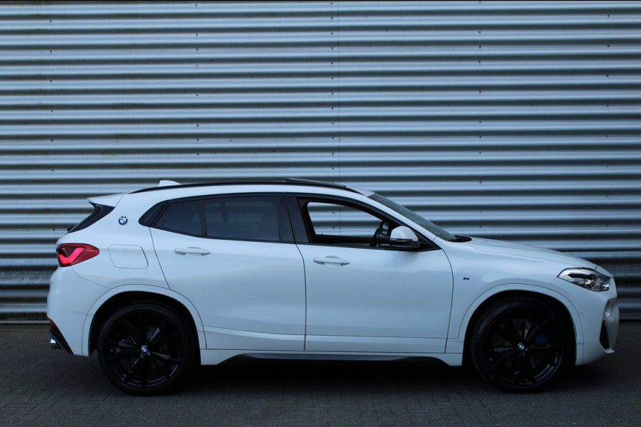 BMW X2 SDrive20i 192pk High Executive Edition AUTOMAAT NL-Auto NAP