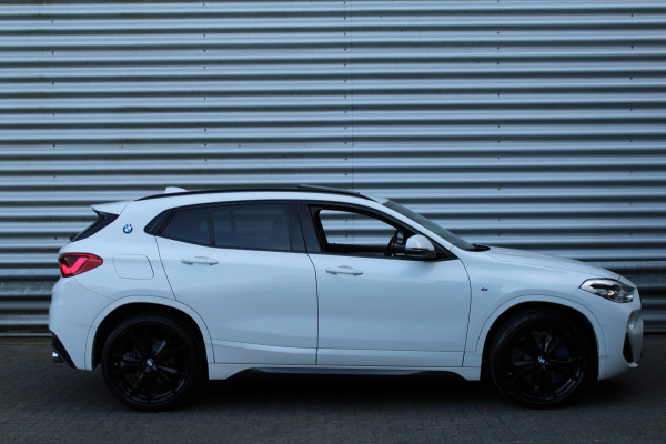 BMW X2 SDrive20i 192pk High Executive Edition AUTOMAAT NL-Auto NAP