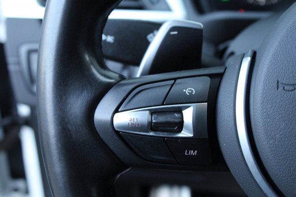 BMW X2 SDrive20i 192pk High Executive Edition AUTOMAAT NL-Auto NAP