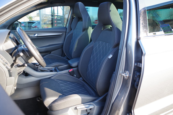 Škoda Karoq 1.5 TSI 150 PK Automaat ACT Sportline Business, Panoramadak, Winterpakket, Adap. Cruise Control, Keyless