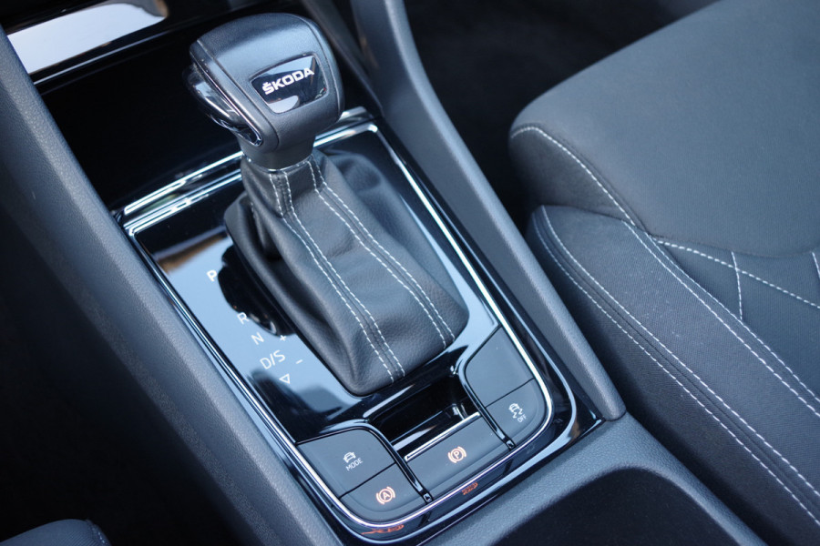 Škoda Karoq 1.5 TSI 150 PK Automaat ACT Sportline Business, Panoramadak, Winterpakket, Adap. Cruise Control, Keyless