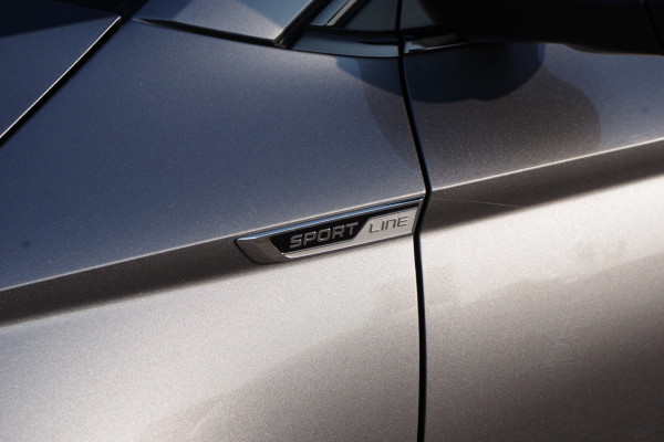 Škoda Karoq 1.5 TSI 150 PK Automaat ACT Sportline Business, Panoramadak, Winterpakket, Adap. Cruise Control, Keyless