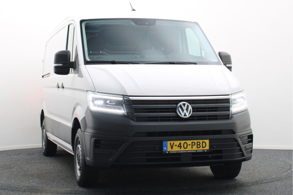 Volkswagen Crafter 35 2.0 TDI DSG 177 PK L3H2 Airco, Camera, ACC, Apple Carplay, Verwarmde Stoelen, LED, Trekhaak