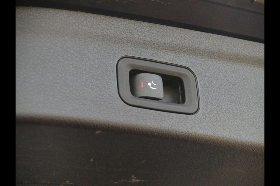 Mercedes-Benz GLE 350 e 4MATIC | AMG Pakket | Trekhaak | Camera | NL-Auto | BTW |