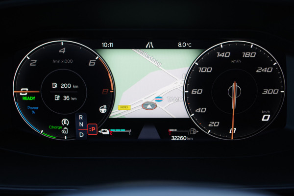 CUPRA Leon Sportstourer 1.4 e-Hybrid 204 PK BNS, Kuipstoelen, Winterpakket, Memory, Camera, Carplay