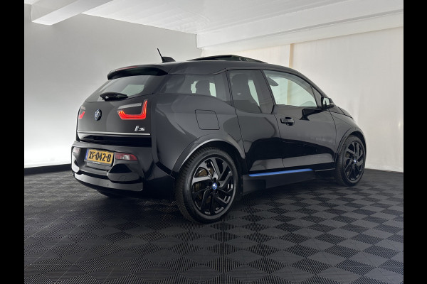 BMW i3 S 120Ah 42 kWh [ 3-Fase ] *ACCUCEL DEFECT / RANGE 151KM* *HEAT-PUMP | PANO | ADAPTIVE-CRUISE | LEATHER-FABRIC | FULL-LED | HARMAN/KARDON | HEATED-COMFORTSEATS | NAVI-FULLMAP | DAB+ | ECC | PDC | 18''ALU*