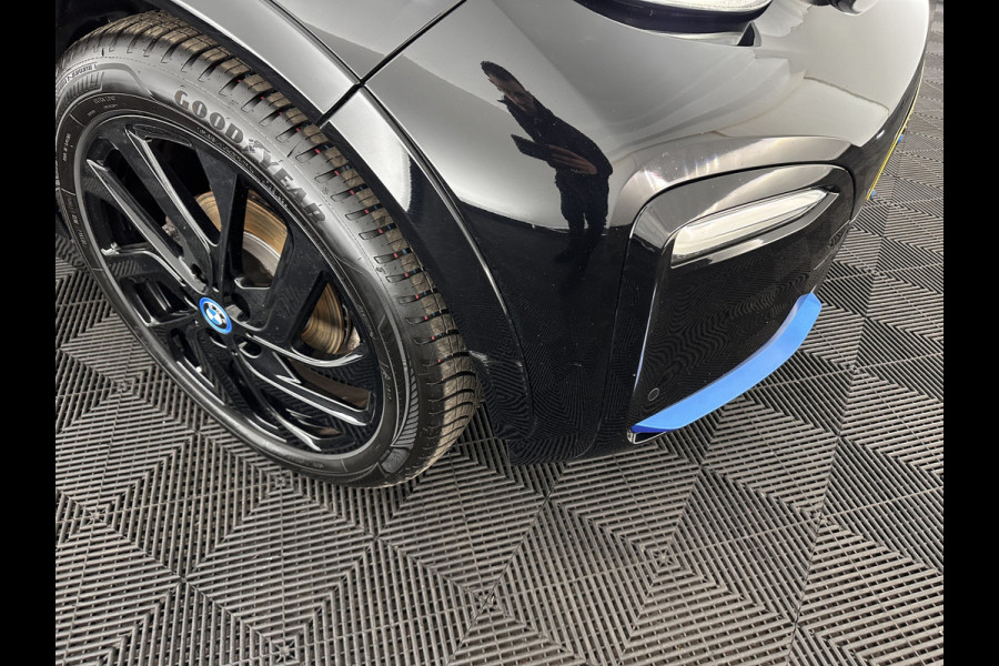 BMW i3 S 120Ah 42 kWh [ 3-Fase ] *ACCUCEL DEFECT / RANGE 151KM* *HEAT-PUMP | PANO | ADAPTIVE-CRUISE | LEATHER-FABRIC | FULL-LED | HARMAN/KARDON | HEATED-COMFORTSEATS | NAVI-FULLMAP | DAB+ | ECC | PDC | 18''ALU*