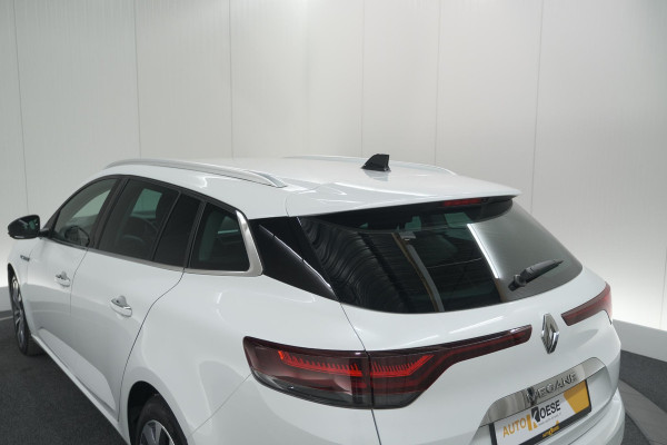 Renault Mégane Estate TCe 140 EDC Techno | Trekhaak | Camera | Navigatie | 9.3 Inch Groot Scherm