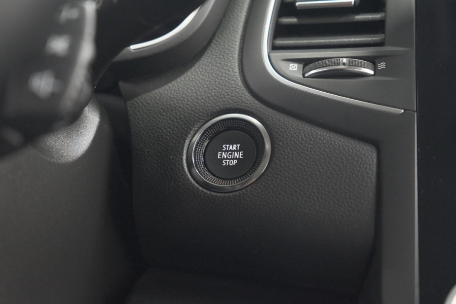 Renault Mégane Estate TCe 140 EDC Techno | Trekhaak | Camera | Navigatie | 9.3 Inch Groot Scherm