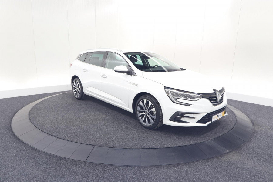Renault Mégane Estate TCe 140 EDC Techno | Trekhaak | Camera | Navigatie | 9.3 Inch Groot Scherm