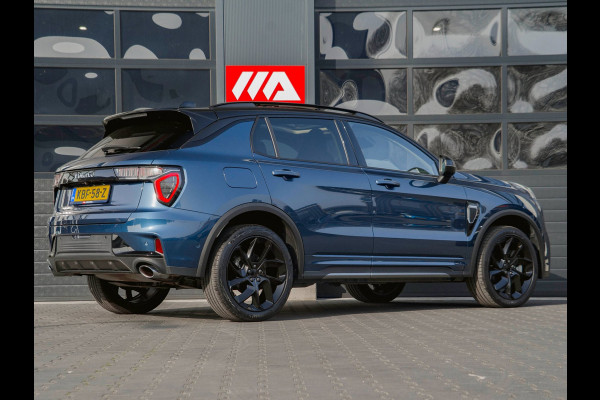 Lynk & Co 01 1.5 Black Edition Panoramadak|Camera|ACC|Stoelverwarming|Navi|Carplay