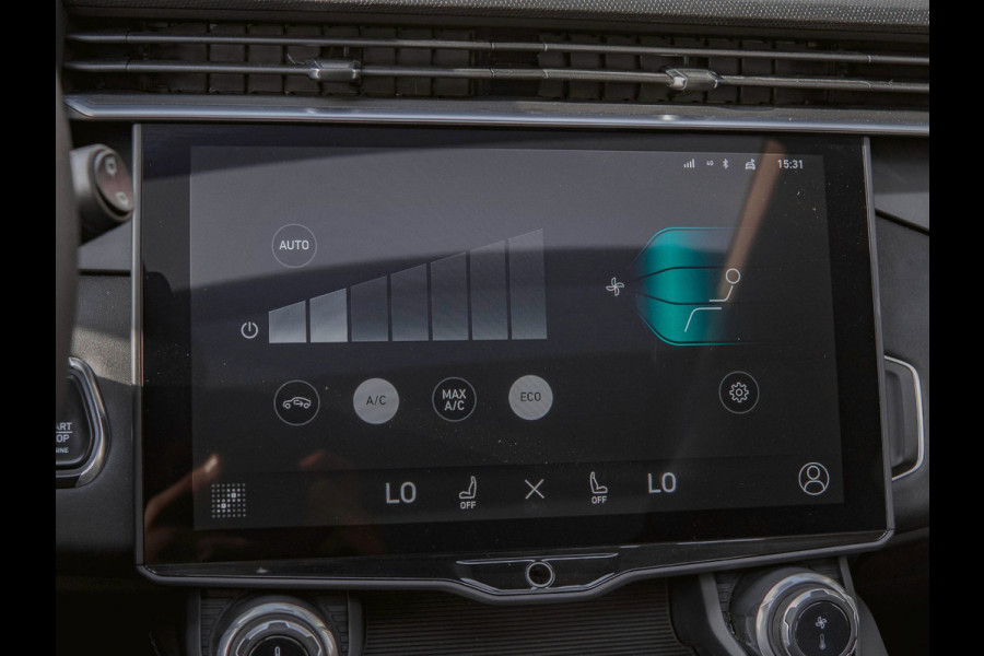 Lynk & Co 01 1.5 Black Edition Panoramadak|Camera|ACC|Stoelverwarming|Navi|Carplay