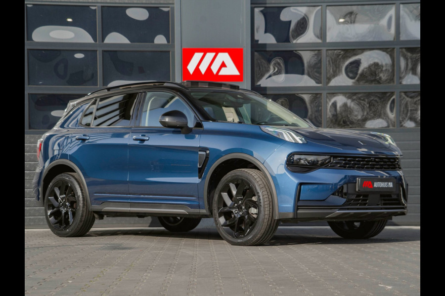 Lynk & Co 01 1.5 Black Edition Panoramadak|Camera|ACC|Stoelverwarming|Navi|Carplay