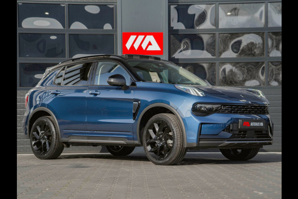 Lynk & Co 01 1.5 Black Edition Panoramadak|Camera|ACC|Stoelverwarming|Navi|Carplay