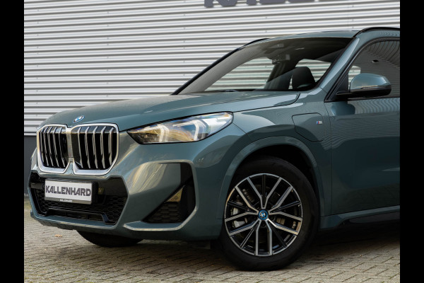 BMW X1 xDrive25e M-Sport - Premium Pack - Camera - Stoelverwarming