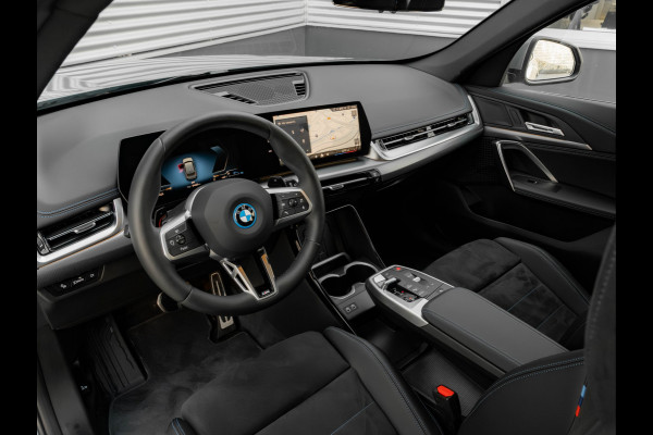 BMW X1 xDrive25e M-Sport - Premium Pack - Camera - Stoelverwarming