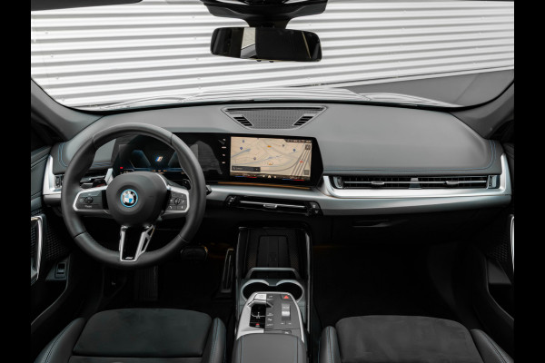 BMW X1 xDrive25e M-Sport - Premium Pack - Camera - Stoelverwarming
