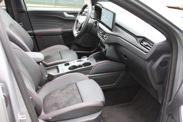 Ford Kuga 2.5 PHEV ST-Line X | Trekhaak | Panoramadak | B&O | BLIS | Head-Up