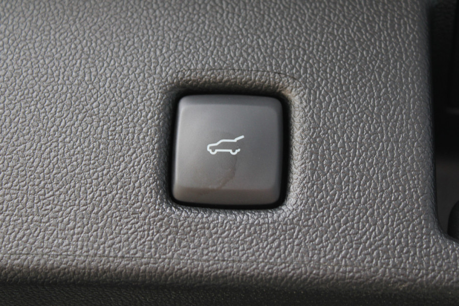 Ford Kuga 2.5 PHEV ST-Line X | Trekhaak | Panoramadak | B&O | BLIS | Head-Up