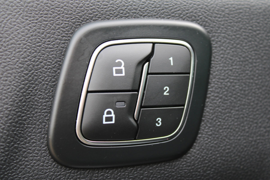 Ford Kuga 2.5 PHEV ST-Line X | Trekhaak | Panoramadak | B&O | BLIS | Head-Up