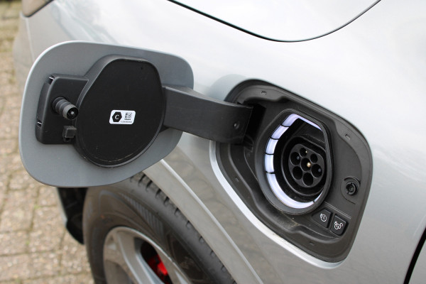 Ford Kuga 2.5 PHEV ST-Line X | Trekhaak | Panoramadak | B&O | BLIS | Head-Up