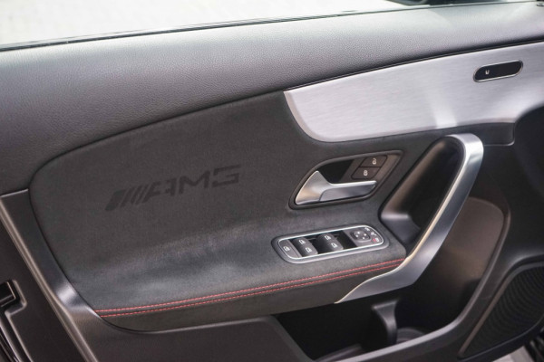 Mercedes-Benz A-Klasse 220 AMG 2.0 190PK Night-pakket